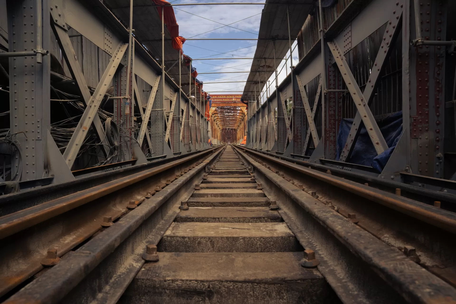 TRAIN TO JEEP ADVENTURE – BAC NINH DISCOVERY 1 DAY TOUR