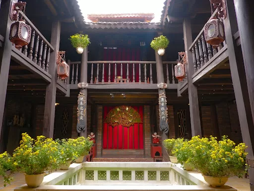 HANOI JEEP BAT TRANG POTTERY VILLAGE TOUR