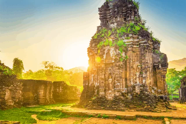 MY SON TEMPLE-TOWER COMPLEX HALF-DAY TOUR FROM DA NANG/HOI AN