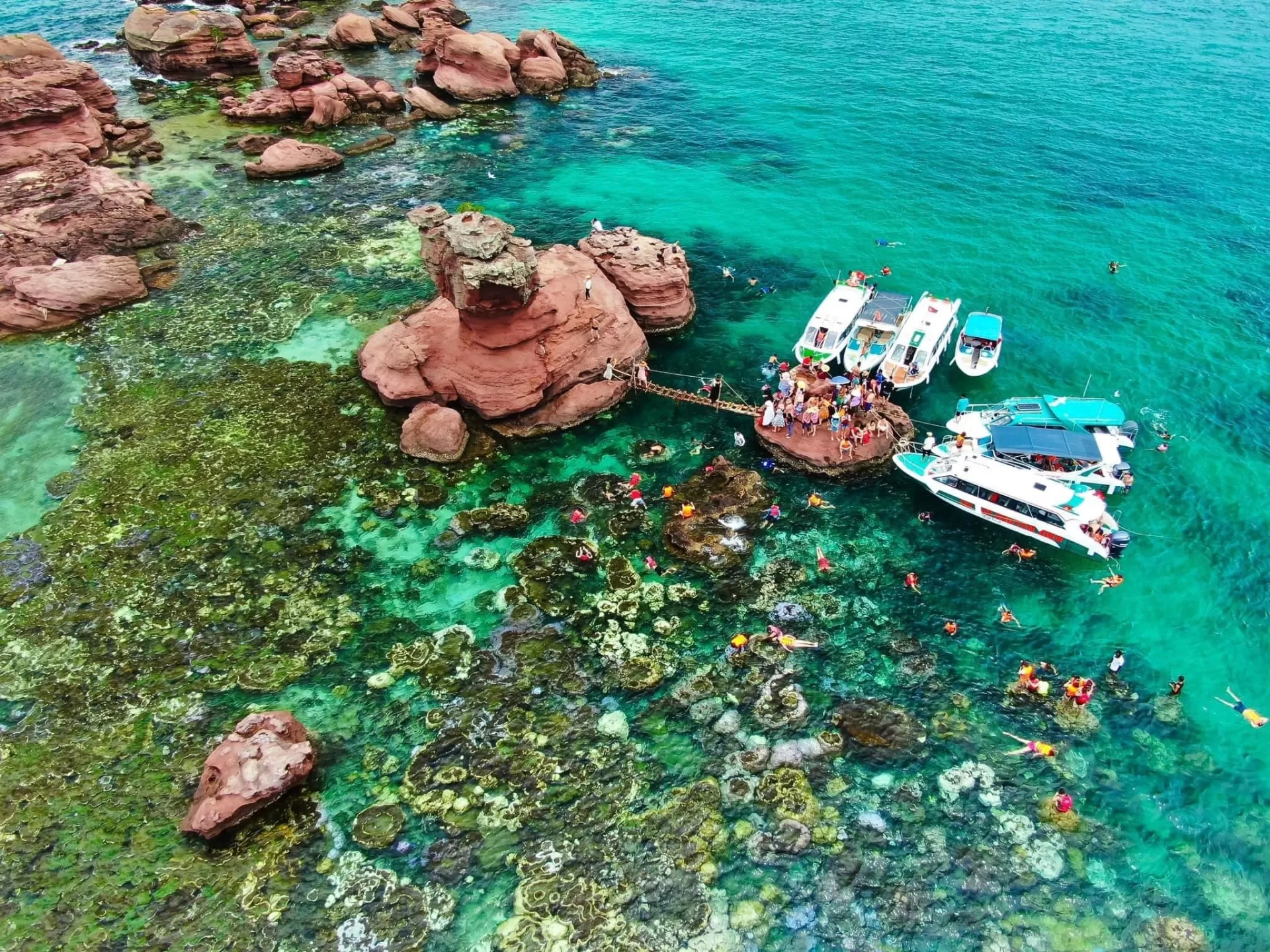 PHU QUOC - 4 ISLANDS 1 DAY TOUR