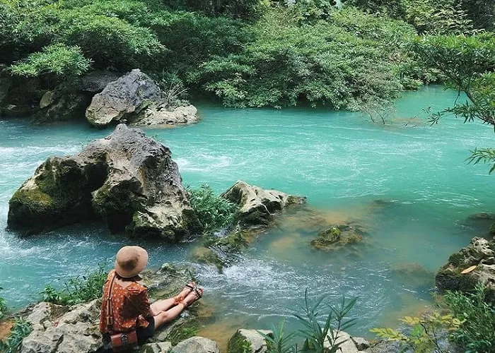 CAO BANG - BAN GIOC WATERFALL 3 DAYS 4 NIGHTS TRIP - HOMESTAY OVERNIGHT