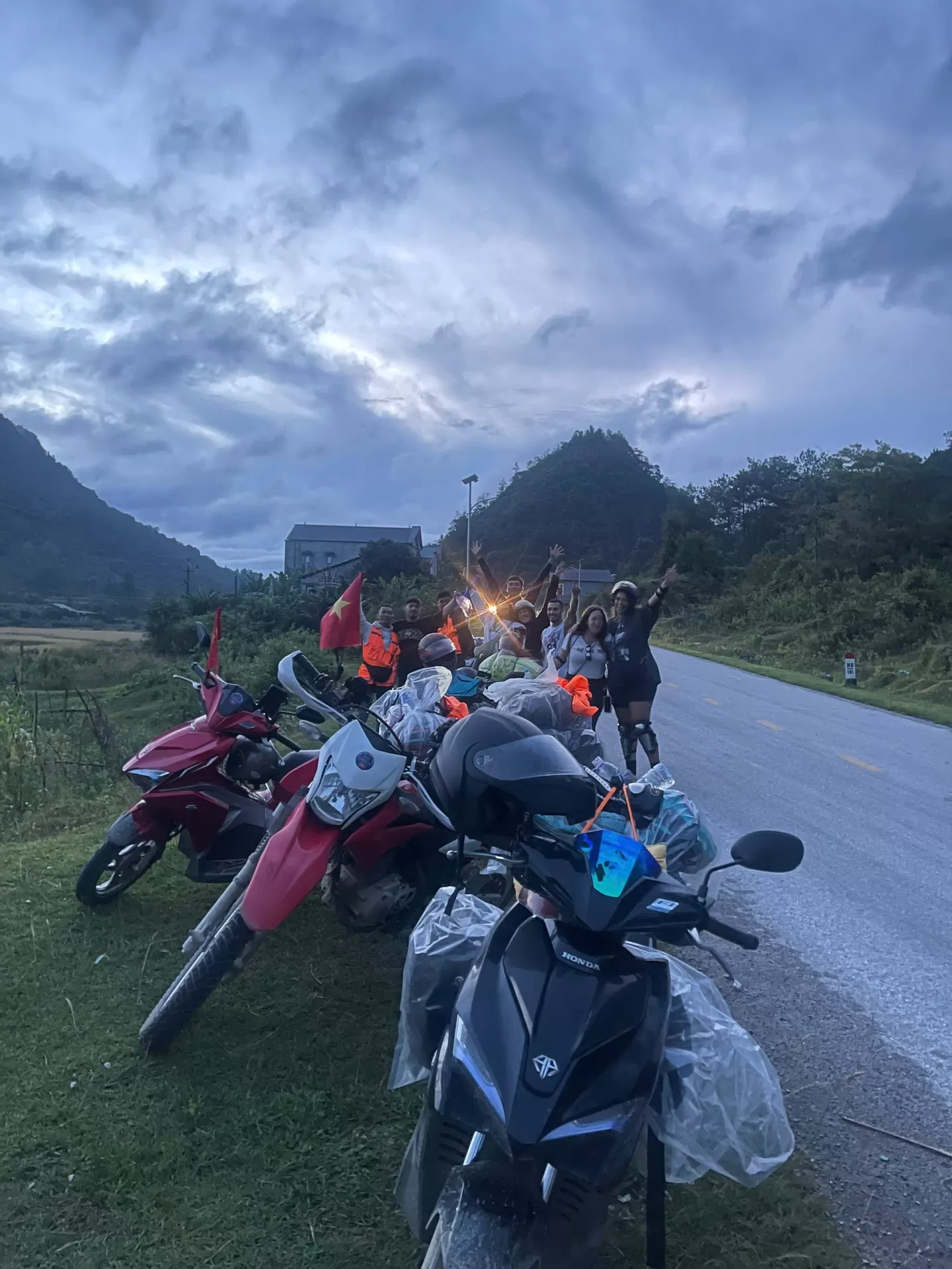 CAO BANG – BAN GIOC WATERFALL 1 DAY 2 NIGHTS TRIP