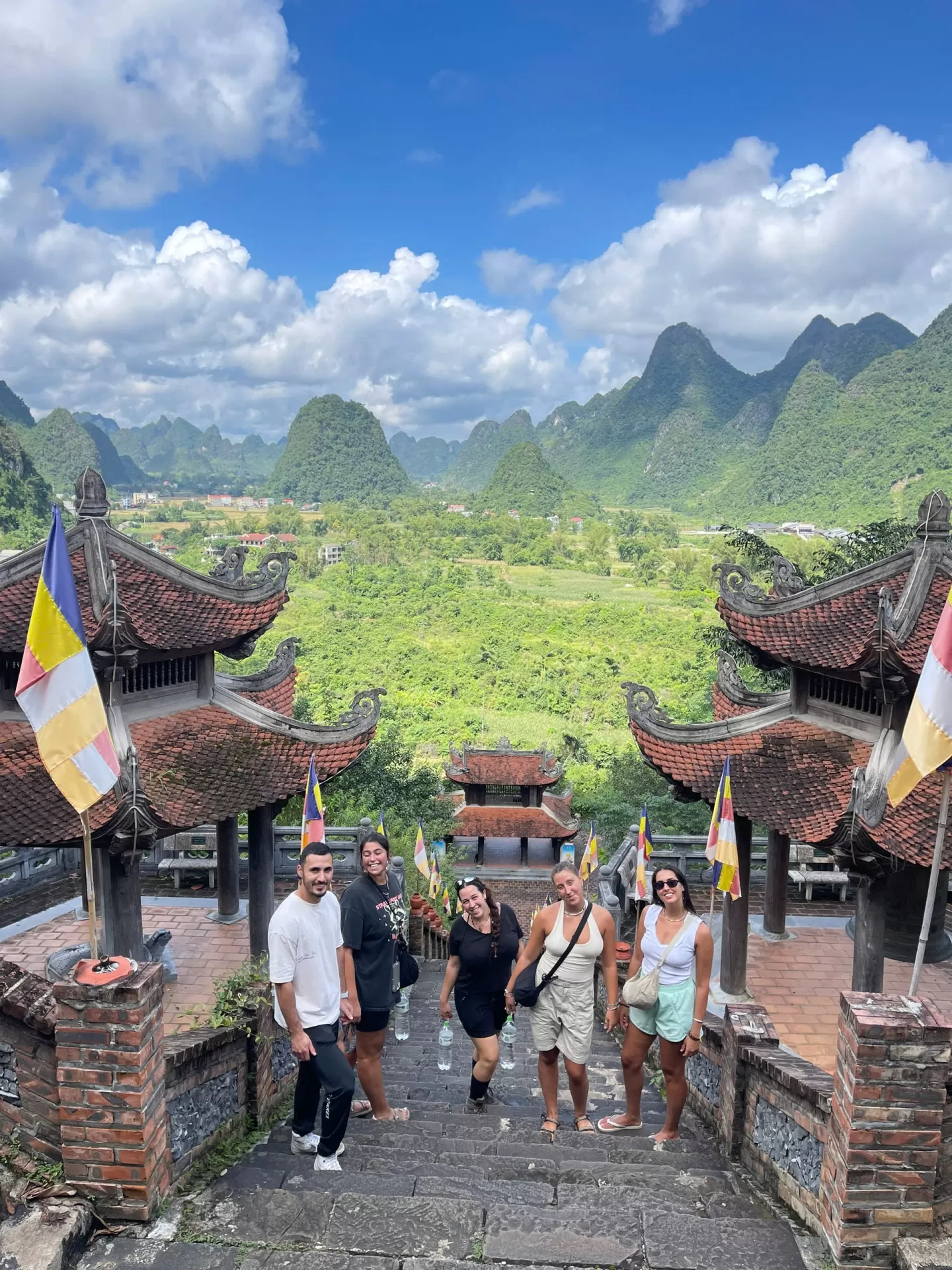 CAO BANG – BAN GIOC WATERFALL 1 DAY 2 NIGHTS TRIP
