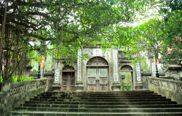 HUONG PAGODA 1 DAY TOUR