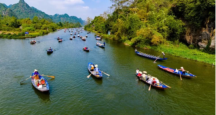 HUONG PAGODA 1 DAY TOUR