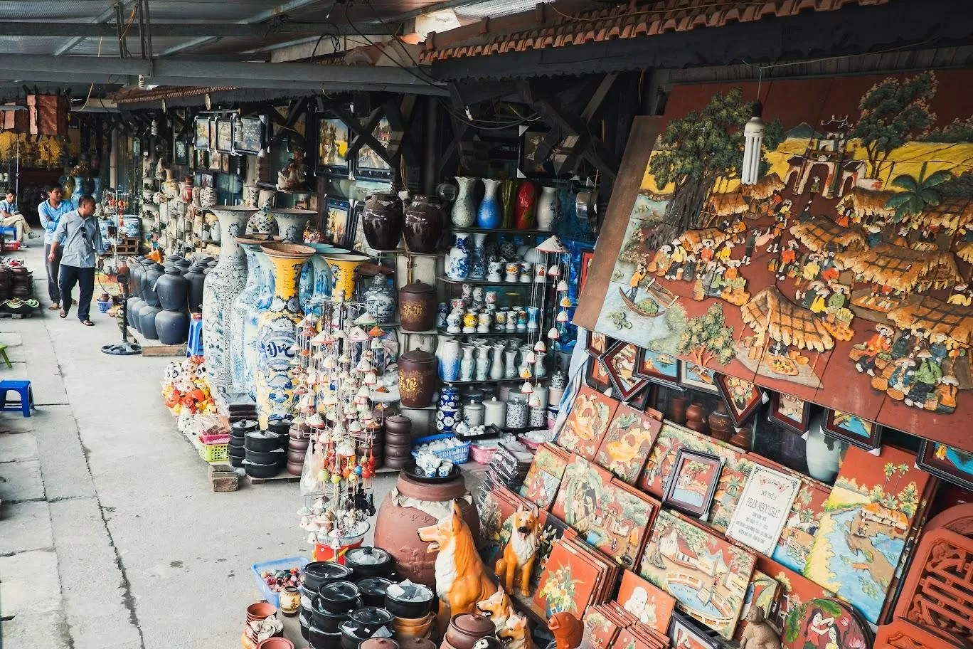 HANOI JEEP BAT TRANG POTTERY VILLAGE TOUR