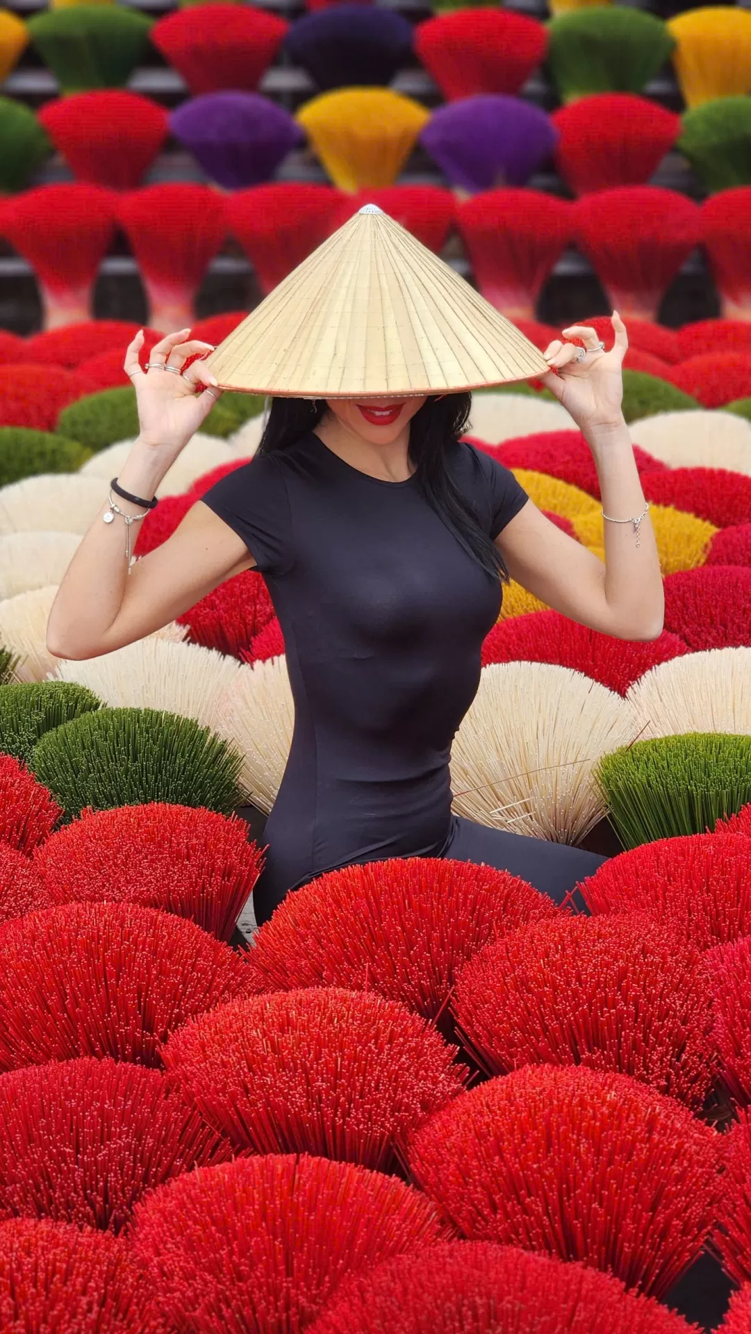 HANOI HALF-DAY TOUR CONICAL HAT AND INCENSE CRAFT VILLAGE
