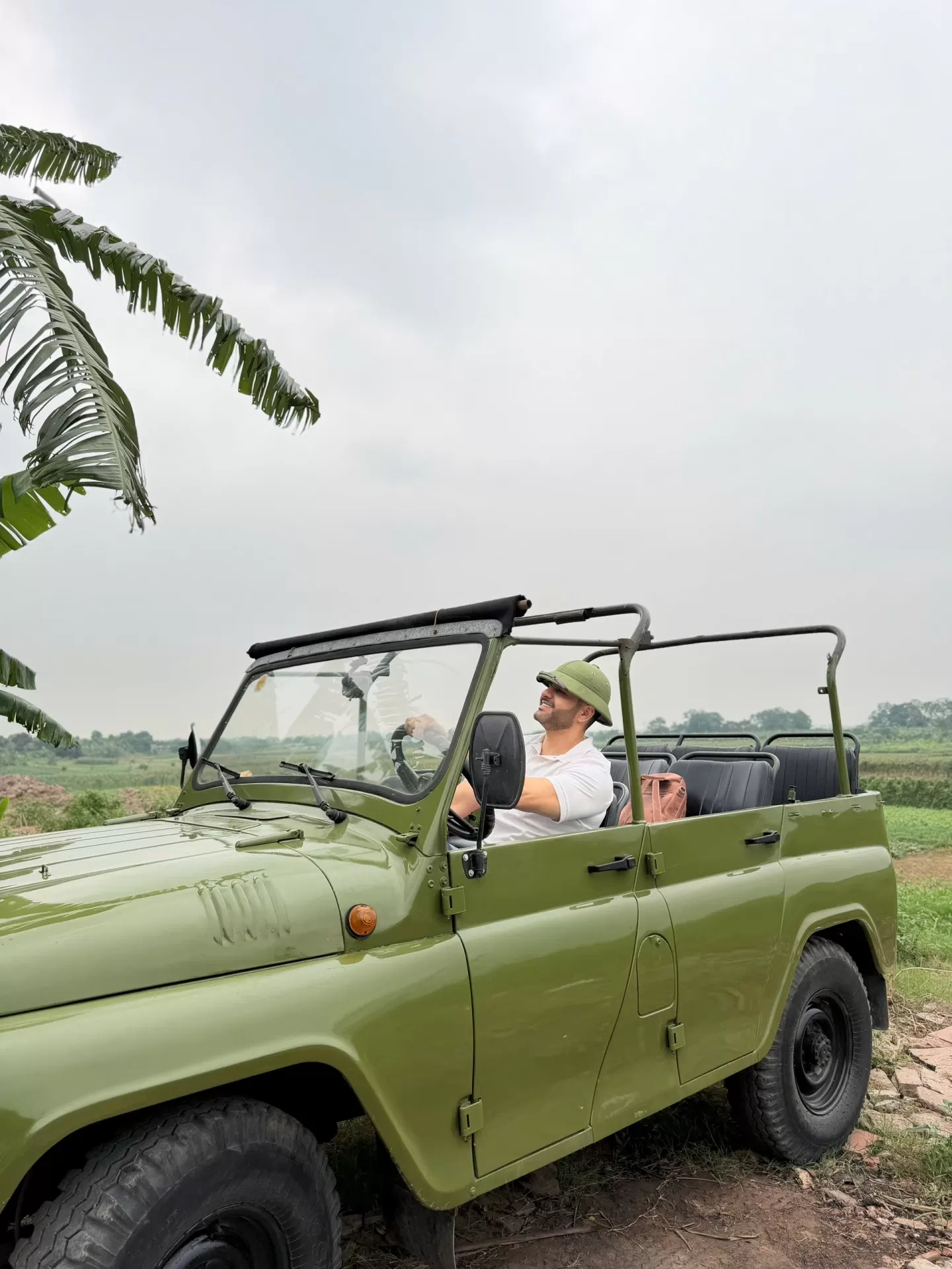 HANOI JEEP BAT TRANG POTTERY VILLAGE TOUR