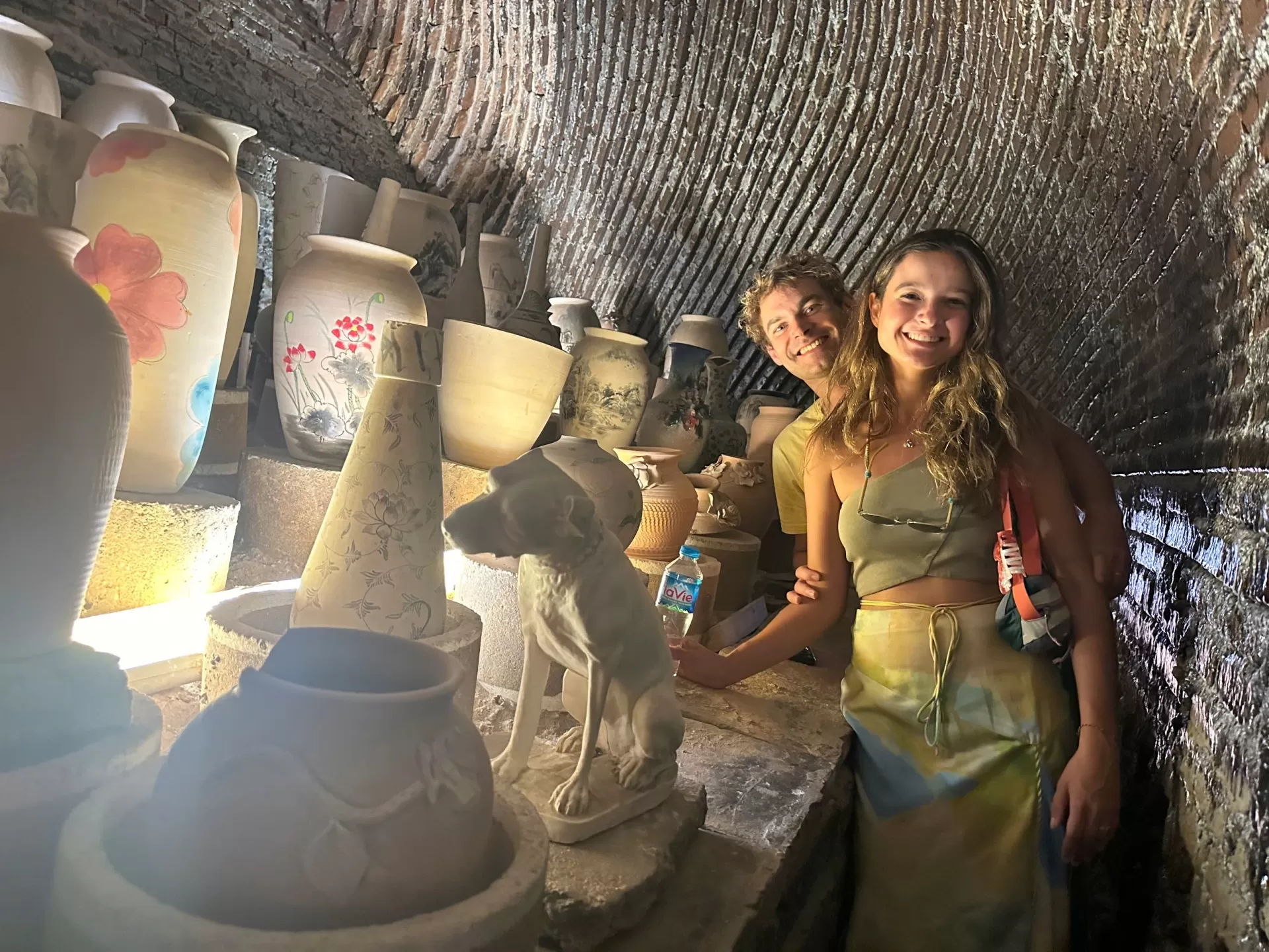 HANOI JEEP BAT TRANG POTTERY VILLAGE TOUR