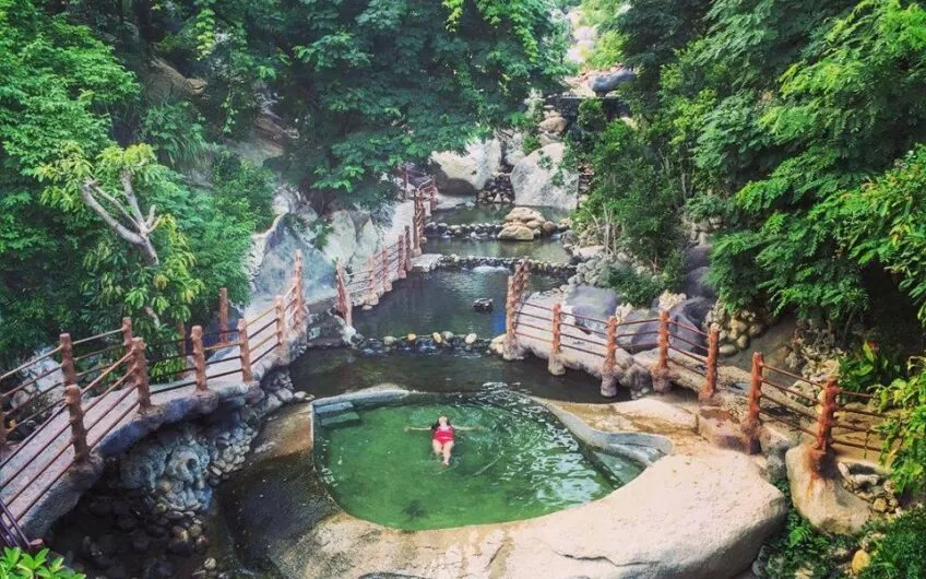 THAN TAI MOUNTAIN HOT SPRINGS PARK