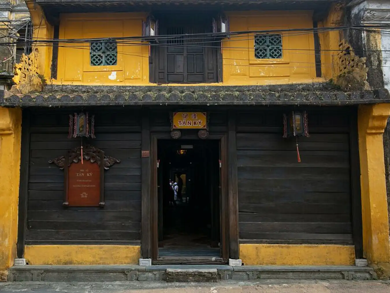 HOI AN ANCIENT TOWN - BOAT RIDE - RELEASE FLOWER LANTERN FROM DA NANG/HOI AN