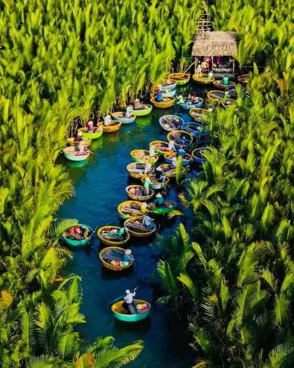 BAY MAU COCONUT JUNGLE - HOI AN ANCIENT TOWN - BOAT AND RELEASE FLOWER LANTERN