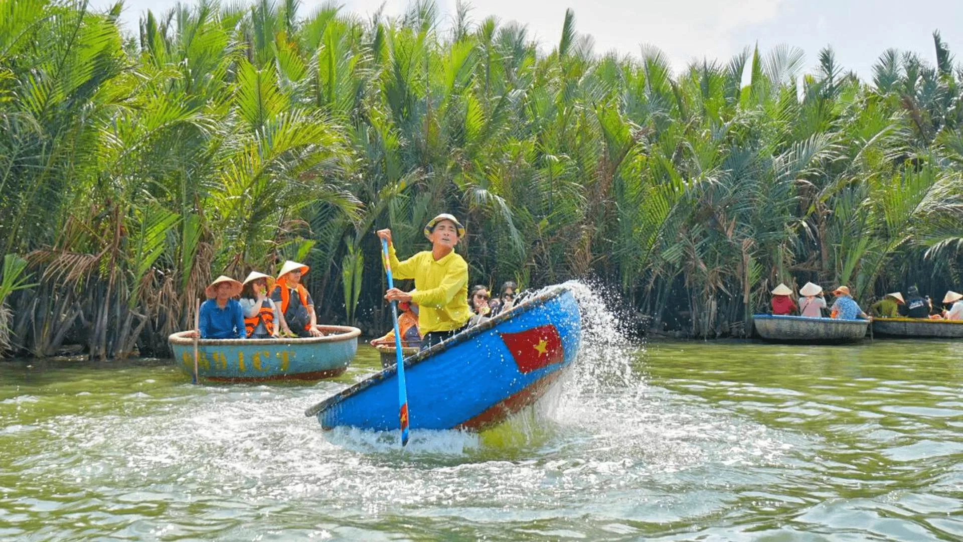 BAY MAU COCONUT JUNGLE - HOI AN ANCIENT TOWN - BOAT AND RELEASE FLOWER LANTERN