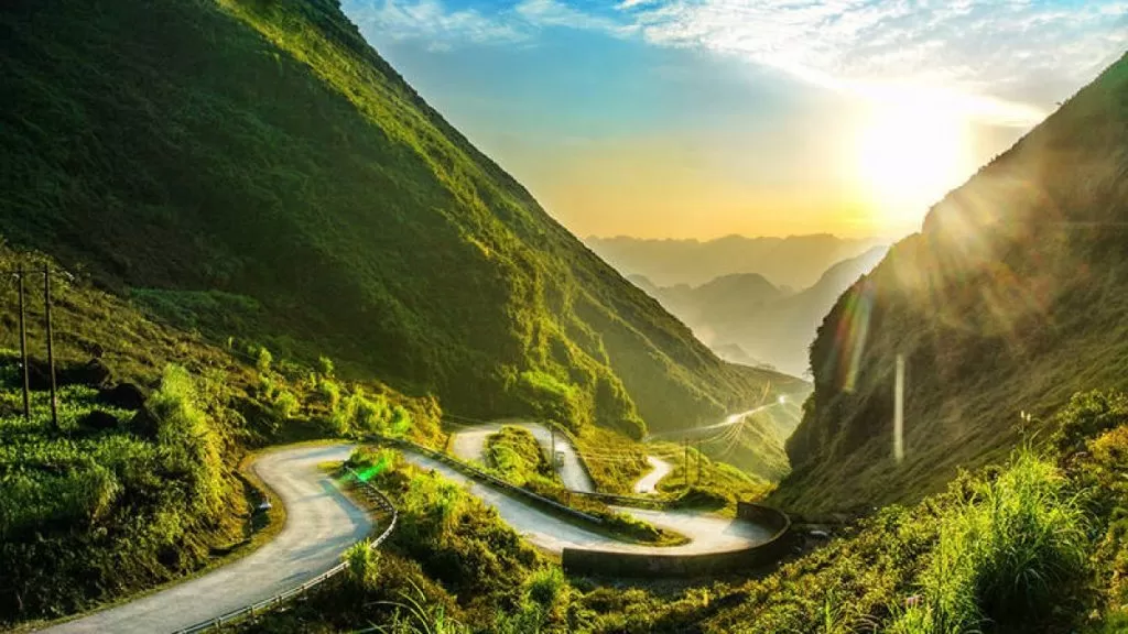 HA GIANG 4 DAYS 5 NIGHTS TRIP BY MOTORBIKE