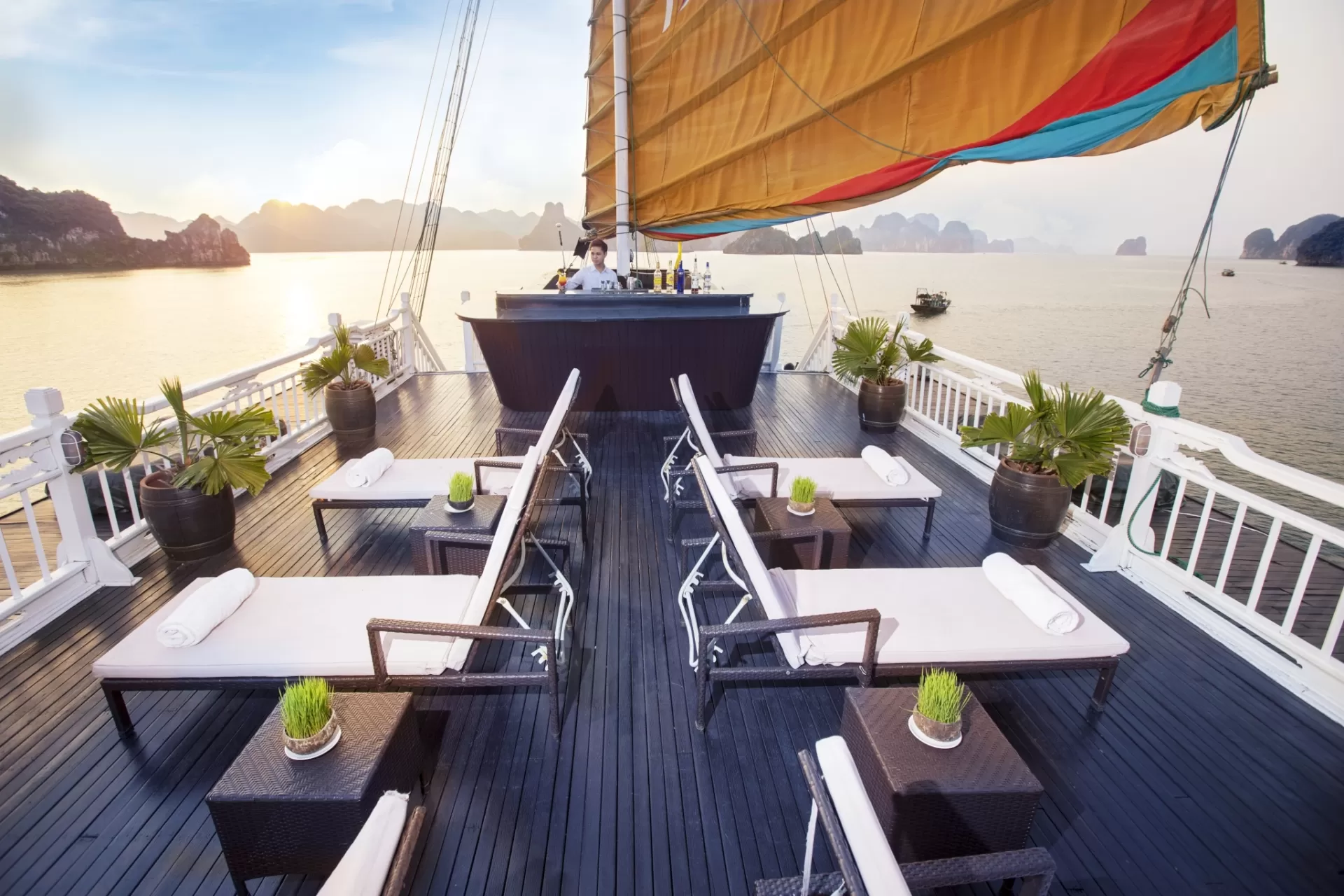 4* CRUISE HA LONG BAY 2 DAYS 1 NIGHT TRIP