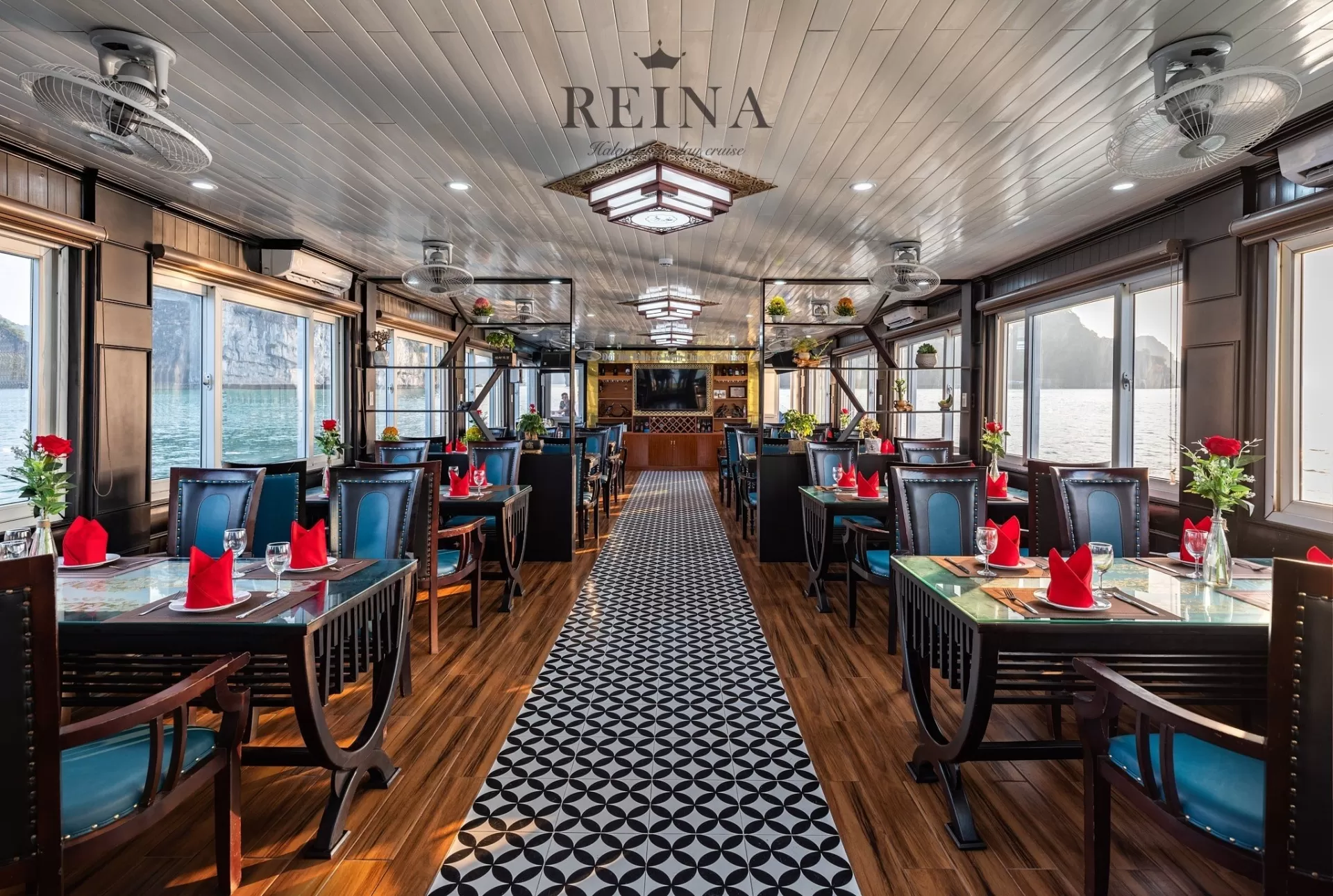 HA LONG BAY 1 DAY TOUR - 3* CRUISE WITH SET MENU LUNCH