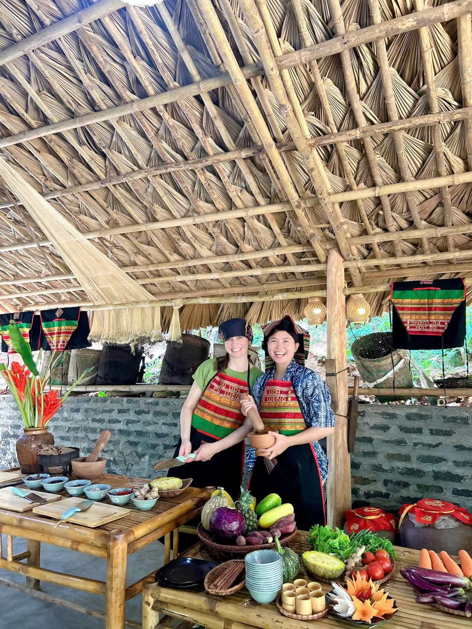 PU LUONG - NINH BINH 4 DAYS 3 NIGHTS TRIP FROM HANOI/NINH BINH