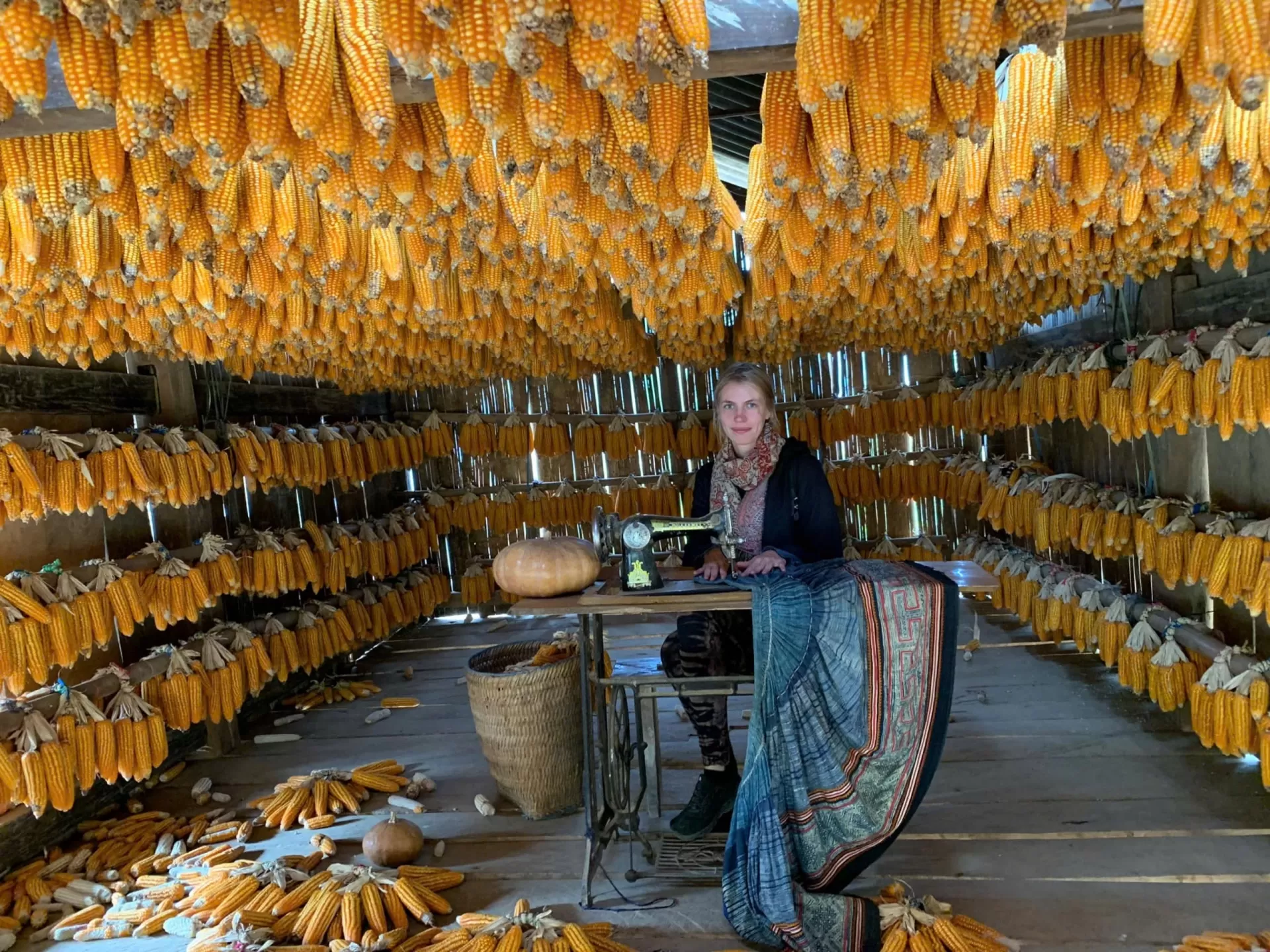 MU CANG CHAI 2 DAYS 3 NIGHTS - OVERNIGHT IN HOMESTAY