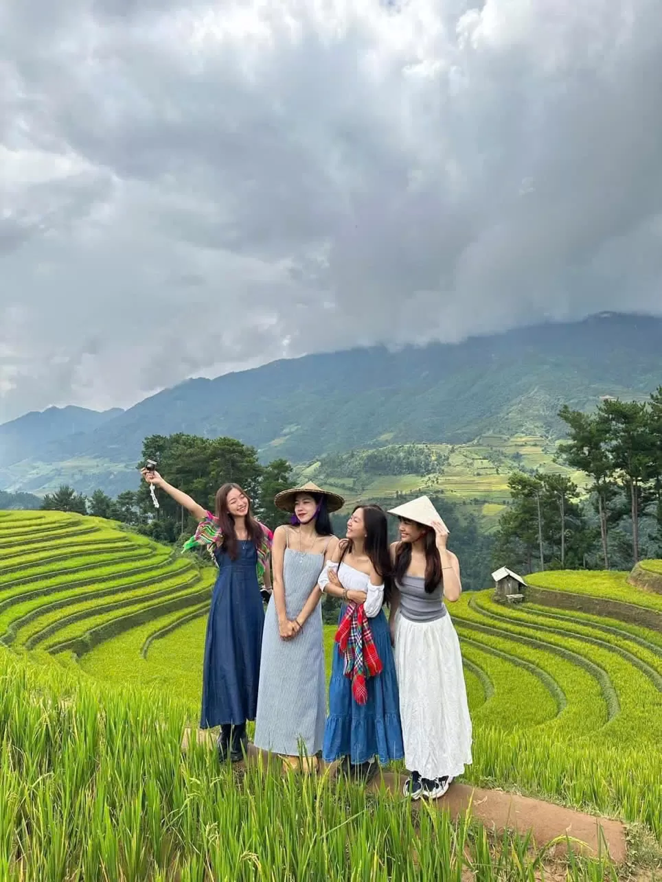 MU CANG CHAI 2 DAYS 3 NIGHTS - OVERNIGHT IN HOMESTAY