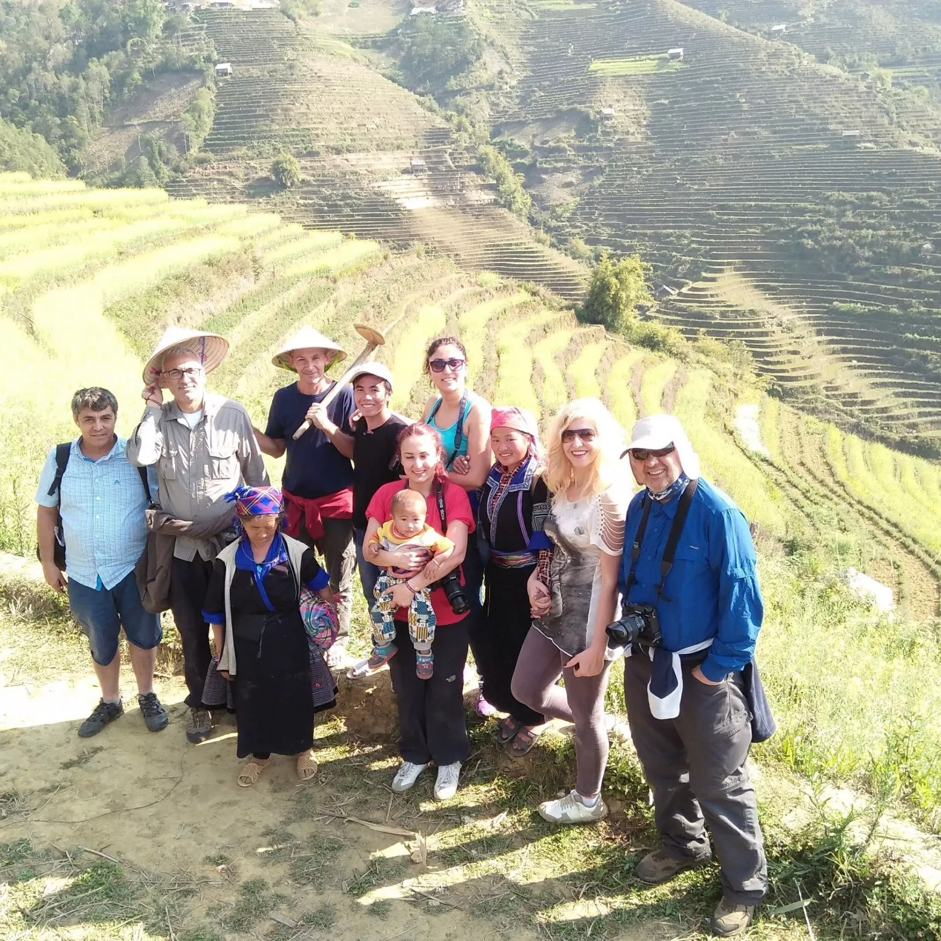 MU CANG CHAI 2 DAYS 3 NIGHTS - OVERNIGHT IN HOMESTAY
