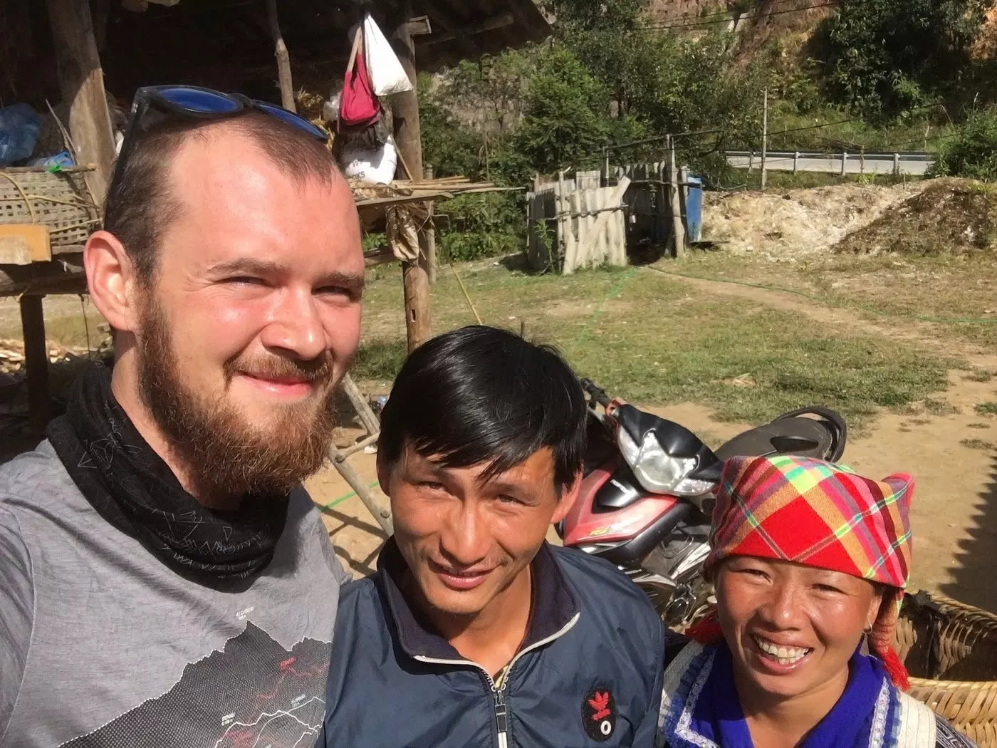 MU CANG CHAI 2 DAYS 3 NIGHTS - OVERNIGHT IN HOMESTAY