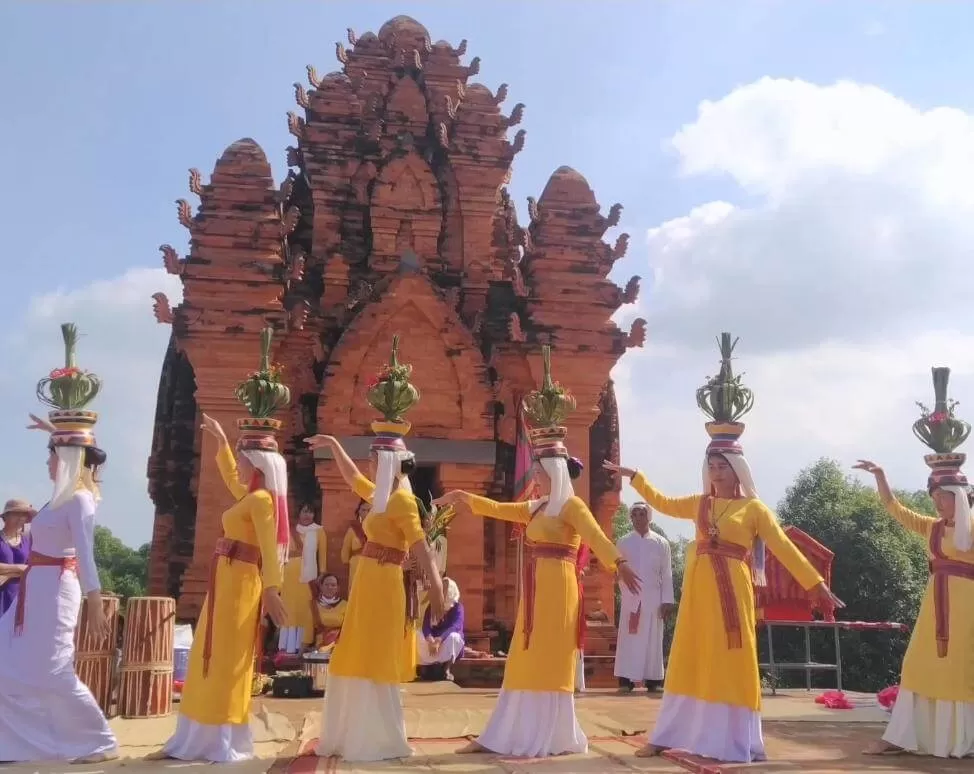 MY SON TEMPLE-TOWER COMPLEX HALF-DAY TOUR FROM DA NANG/HOI AN