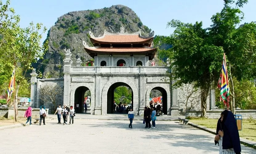 MAI CHAU - PU LUONG - NINH BINH 4 DAYS 3 NIGHT TRIP FROM HANOI/NINH BINH