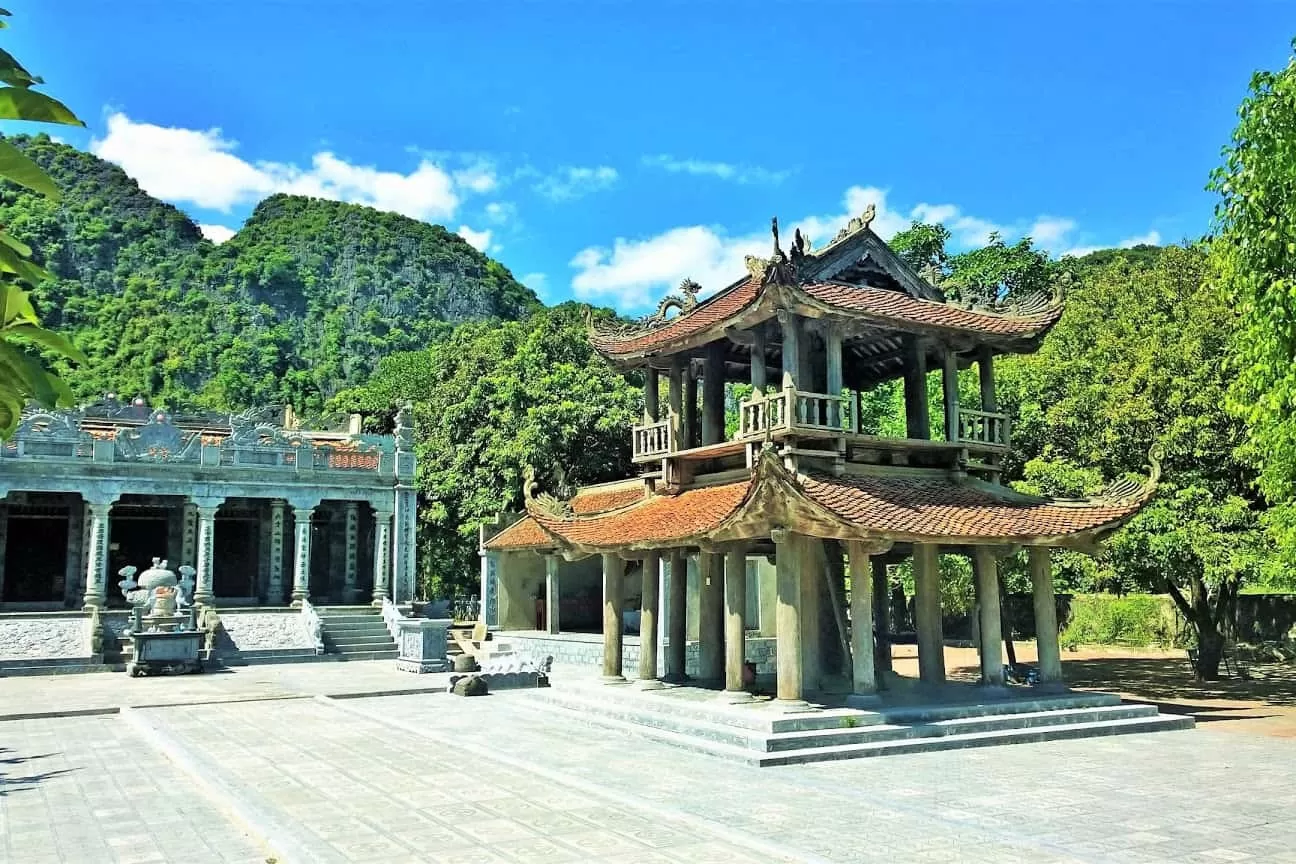 NINH BÌNH 2 NGÀY 1 ĐÊM LỰA CHỌN 2