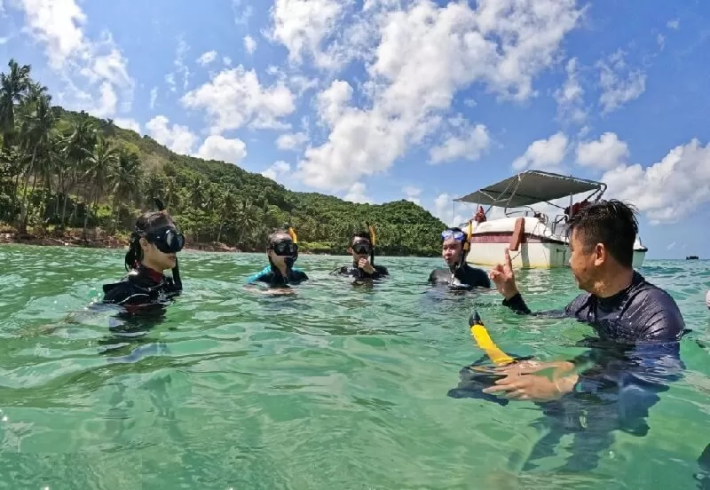 PHU QUOC - 4 ISLANDS 1 DAY TOUR