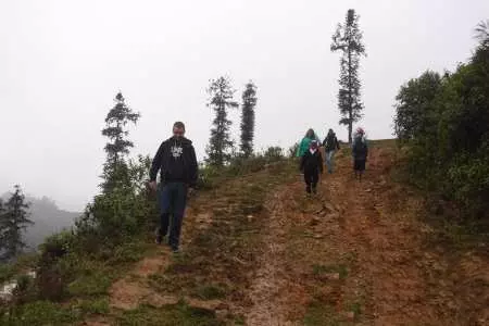 TREKKING TO LAO CHAI - TA VAN VILLAGE HALF-DAY TOUR FROM SAPA