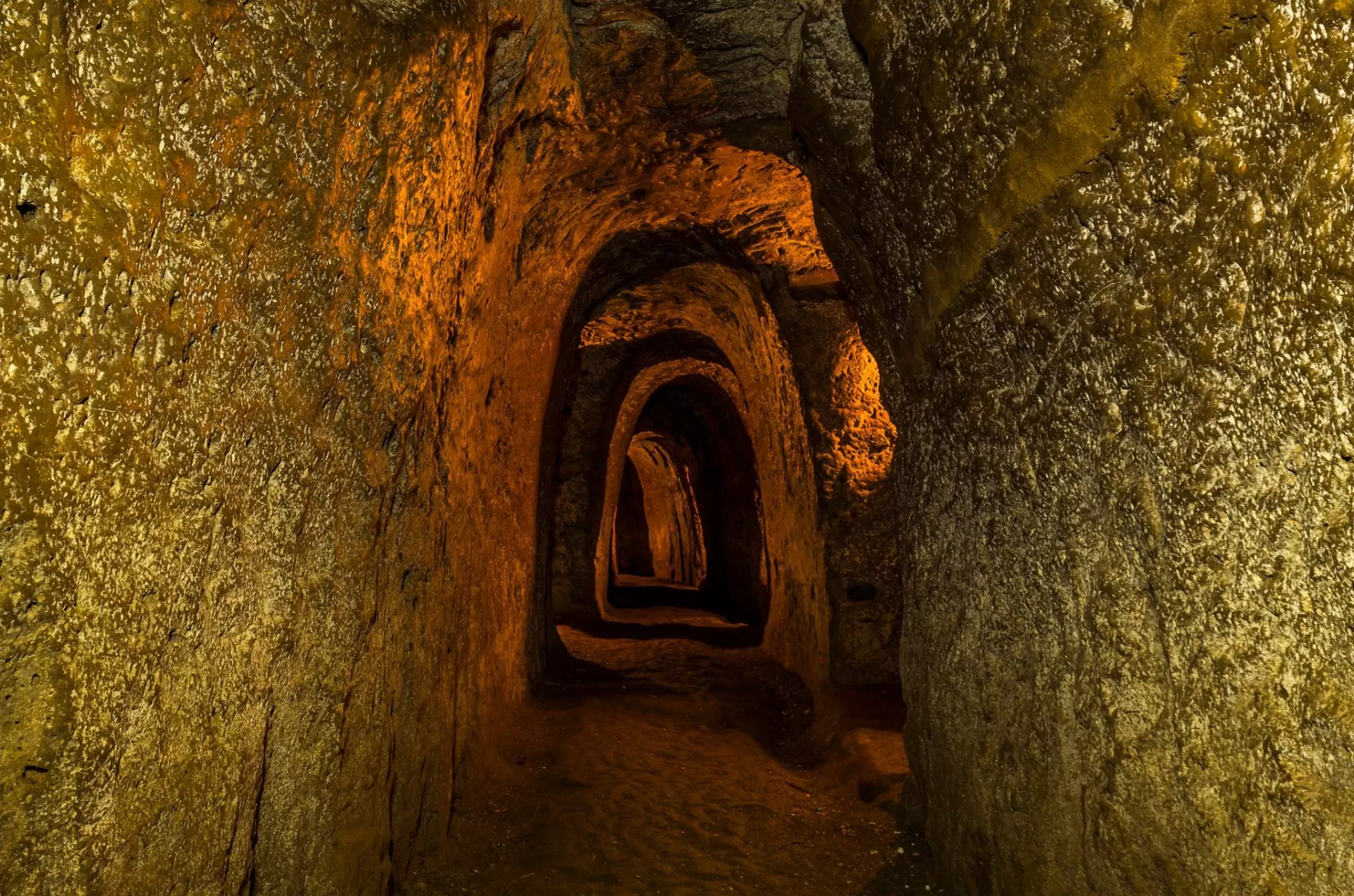 CU CHI TUNNELS HALF-DAY TOUR