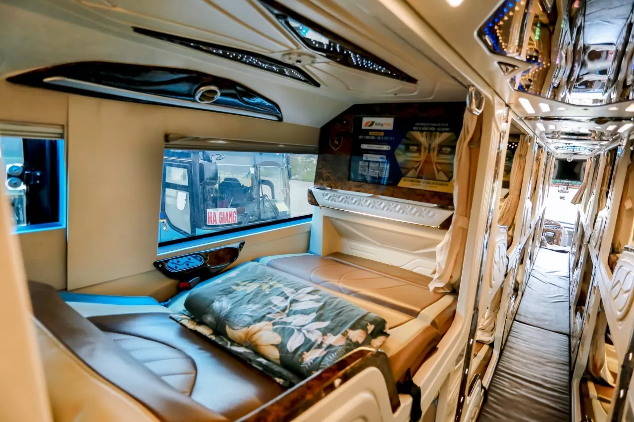 XE VIP CABIN HÀ NỘI - HÀ GIANG 1 CHIỀU