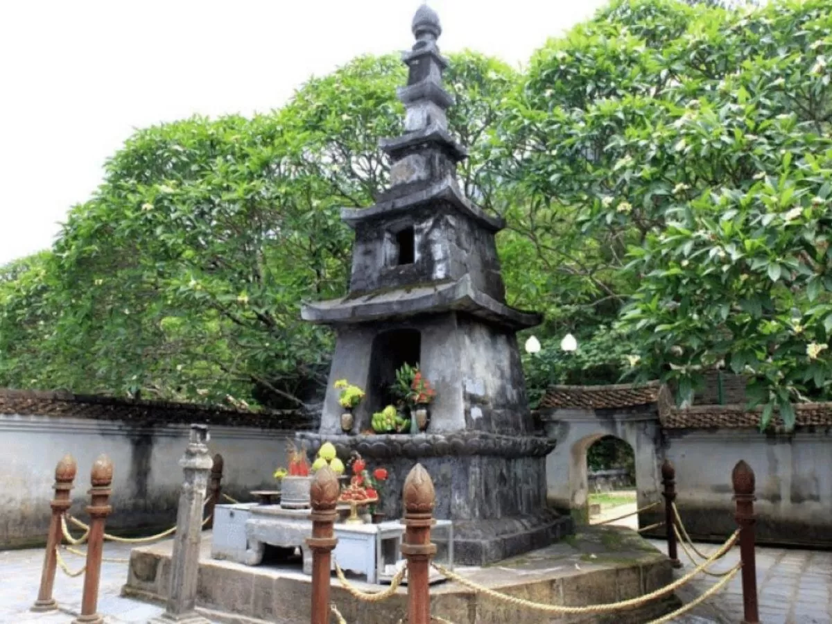 PRIVATE TOUR YEN TU MOUNTAIN FULL-DAY